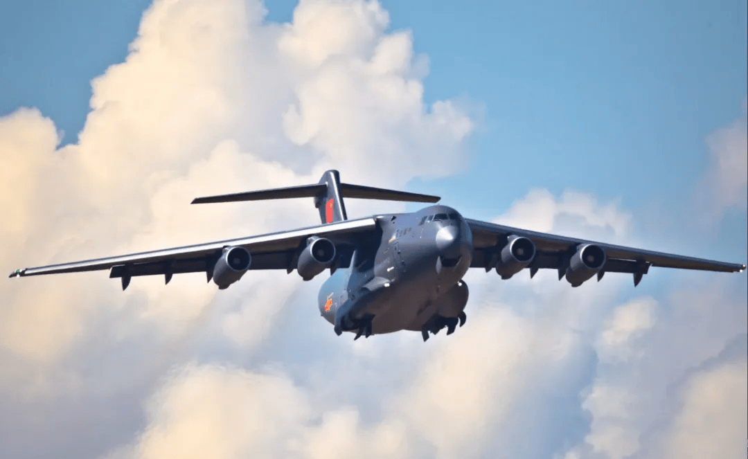 中國空軍將派4架殲-20